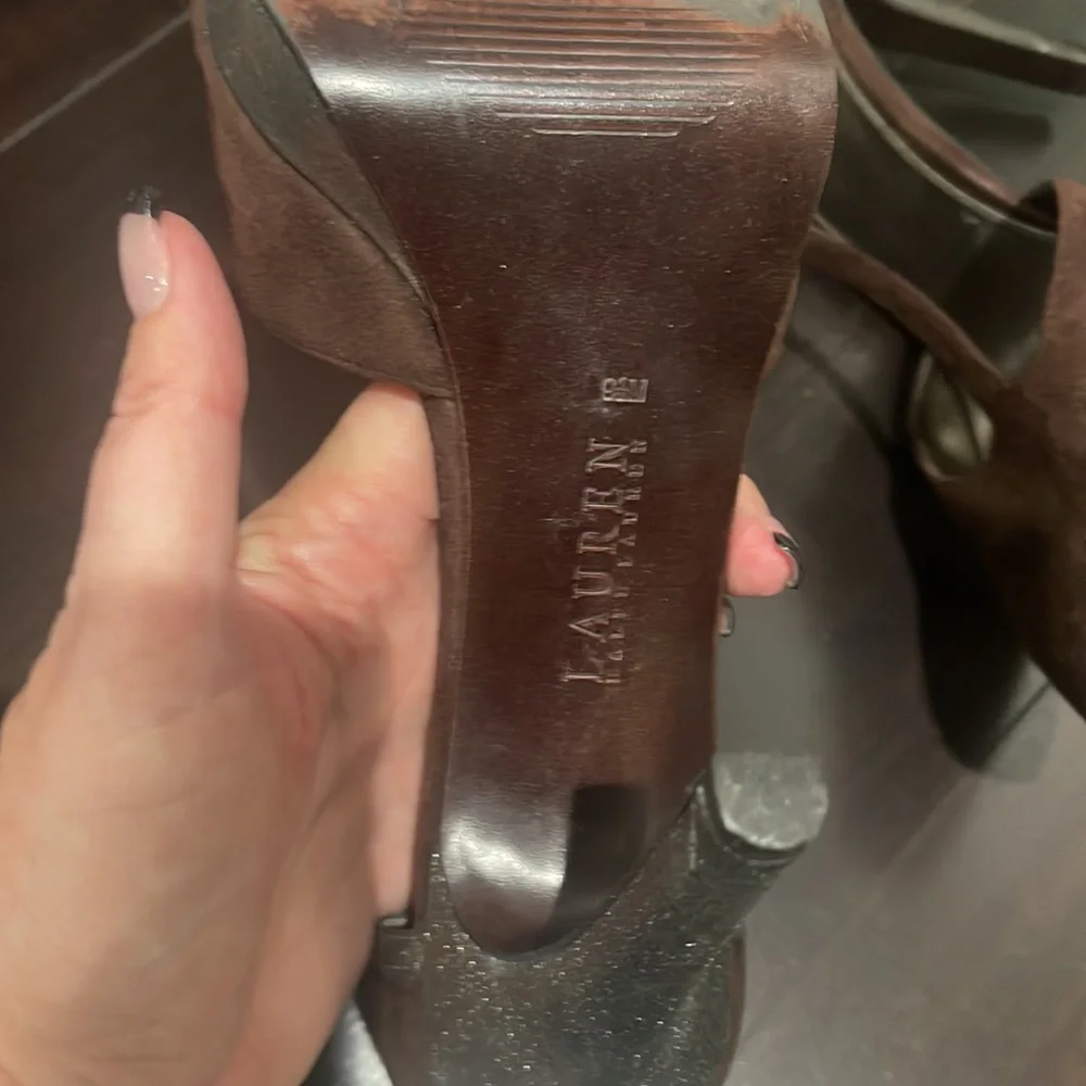 Gently Loved Ralph Lauren Chocolate Brown Suede  T Strap Heels - Picture 7 of 8